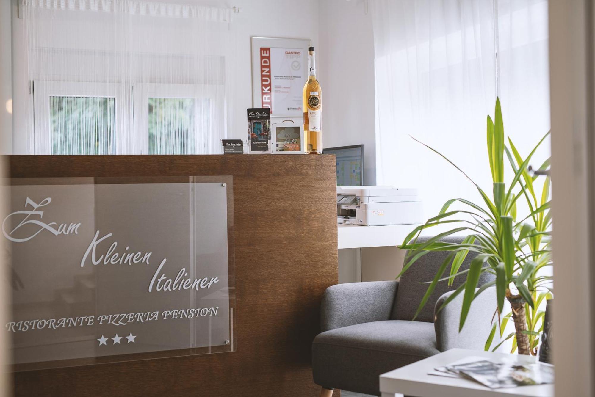 Zum Kleinen Italiener - Ristorante Pizzeria Pension 게인버그 외부 사진